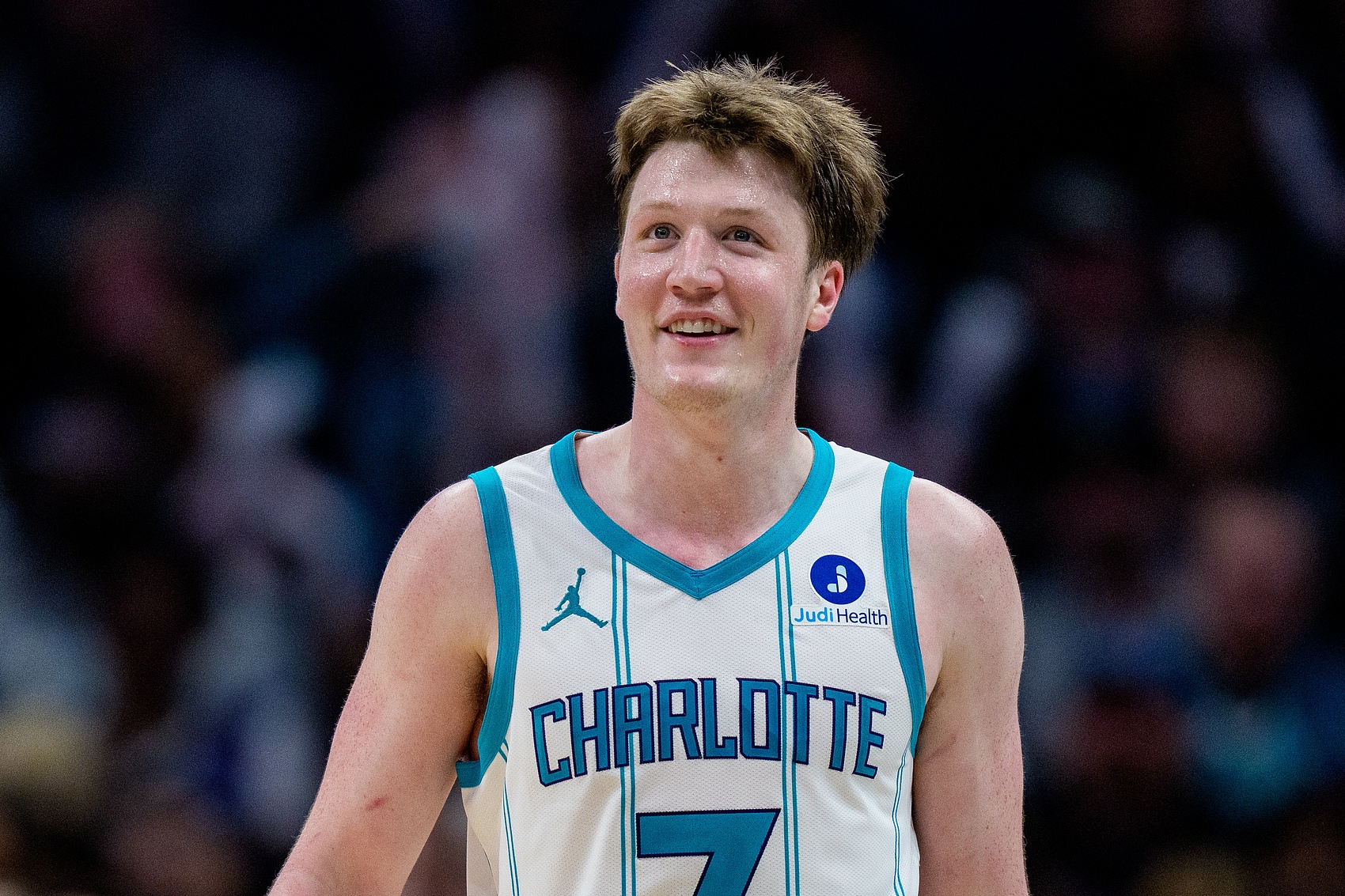 u8娱乐-【菜鸟】克尼佩尔24分7板5三分 贝利21分5三分 克利福德18分8助